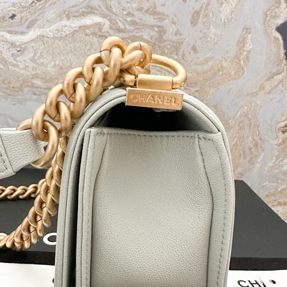 Chanel 23C Small Chevron Boy Gris Caviar Leather Chain Shoulder Bag - Picture 7 of 16